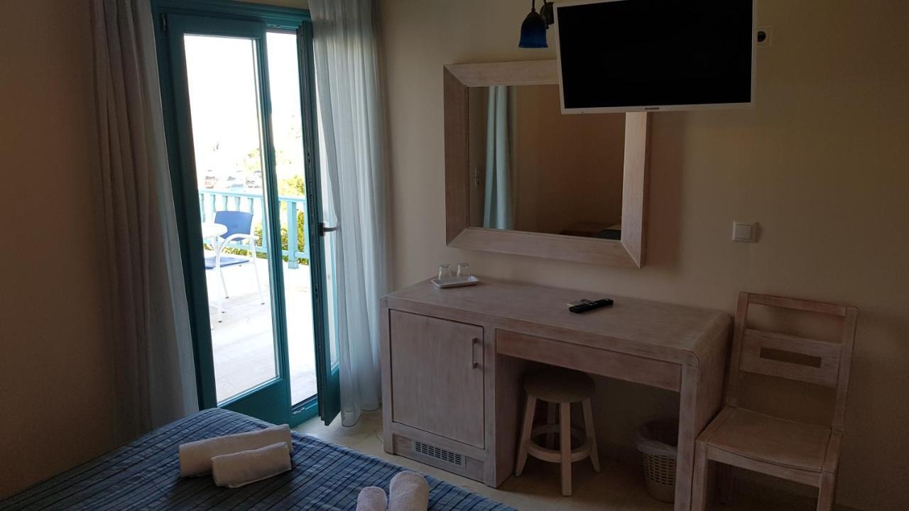 Hotel Andreas Kamári Extérieur photo